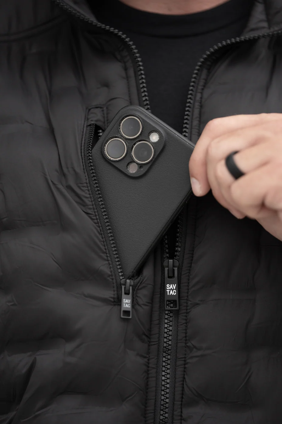 PackLite Black Jacket - Image 5